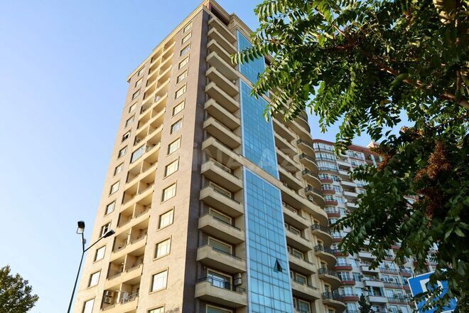 Satılır 3 otaqlı yeni tikili 195 m², Badamdar q., photo 1 from 13