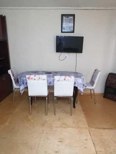 İcarəyə verilir 2 otaqlı həyət evi/bağ evi 79 m², Elmlər Akademiyası m., photo 1 from 13