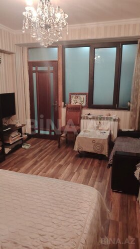 Satılır 3 otaqlı köhnə tikili 100 m², İnşaatçılar m., photo 5 from 9