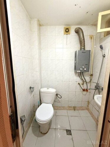 İcarəyə verilir 3 otaqlı köhnə tikili 70 m², Elmlər Akademiyası m., photo 11 from 14