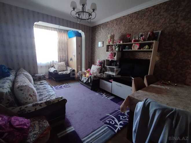 Продаётся 2-комн. вторичка 54 м², м. 20 января, photo 1 from 9