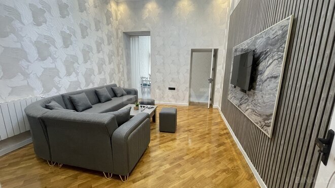 Satılır 2 otaqlı köhnə tikili 60 m², Sahil m., photo 9 from 28