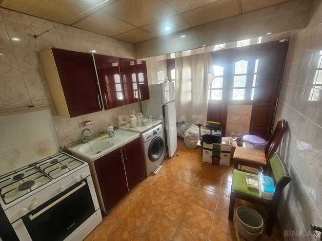 Satılır 2 otaqlı köhnə tikili 50 m², İnşaatçılar m., photo 7 from 11