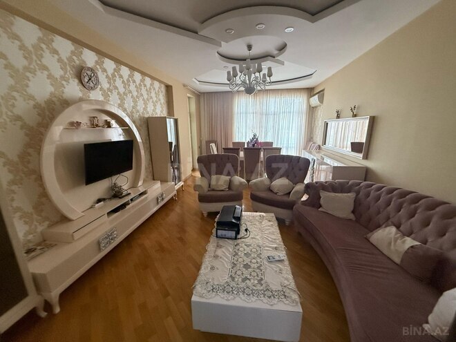 Продаётся 3-комн. новостройка 125 м², м. 20 января, photo 1 from 19