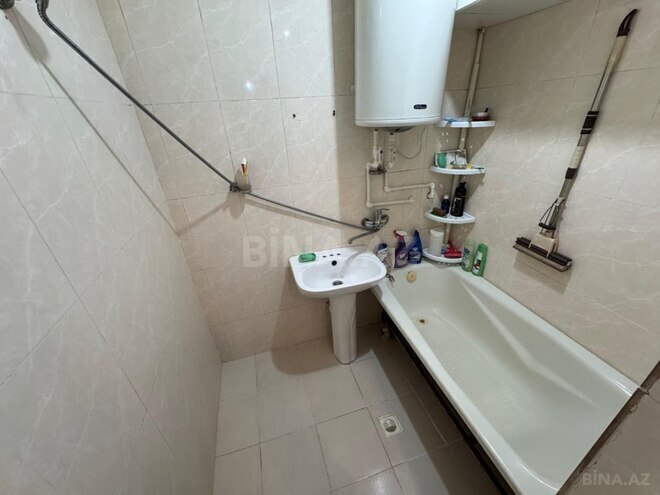 Satılır 3 otaqlı köhnə tikili 90 m², Qara Qarayev m., photo 13 from 16