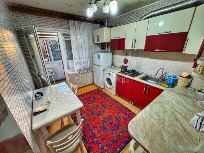 Satılır 3 otaqlı köhnə tikili 90 m², Qara Qarayev m., photo 11 from 16