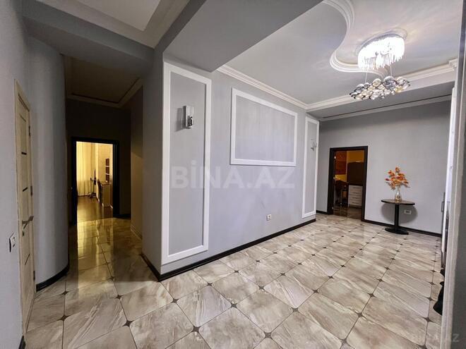 Продаётся 3-комн. новостройка 180 м², м. Низами, photo 14 from 15