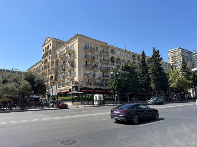 Satılır 3 otaqlı köhnə tikili 75 m², Nizami m., photo 3 from 11