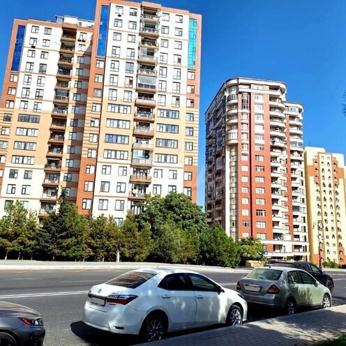 Продаётся 4-комн. новостройка 182 м², м. Элмляр Академиясы, photo 1 from 7