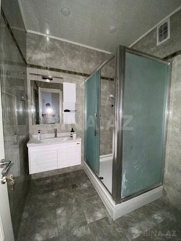Satılır 2 otaqlı köhnə tikili 68 m², 28 May m., photo 11 from 15