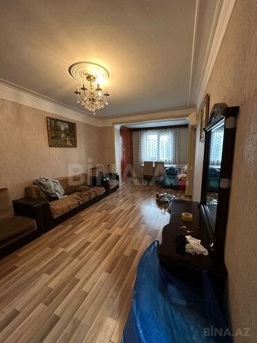 Сдаётся 3-комн. вторичка 65 м², м. Гянджлик, photo 1 from 12