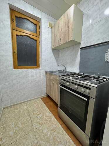 Продаётся 3-комн. вторичка 65 м², м. Ичеришехер, photo 14 from 18