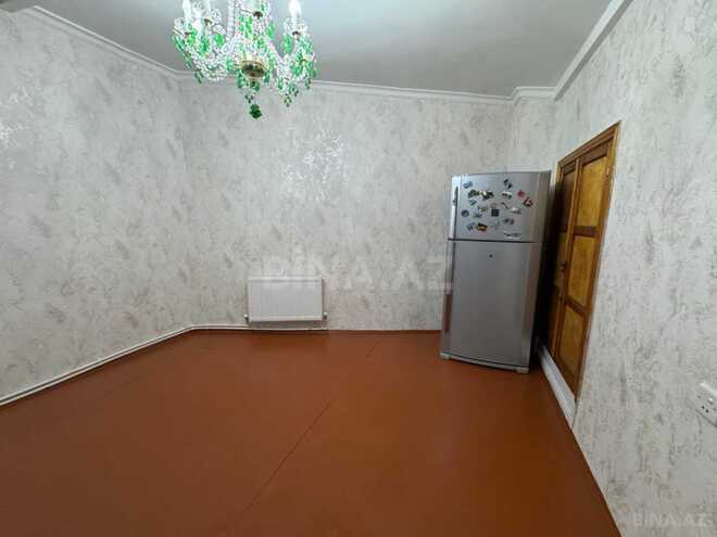 Продаётся 3-комн. вторичка 65 м², м. Ичеришехер, photo 9 from 18