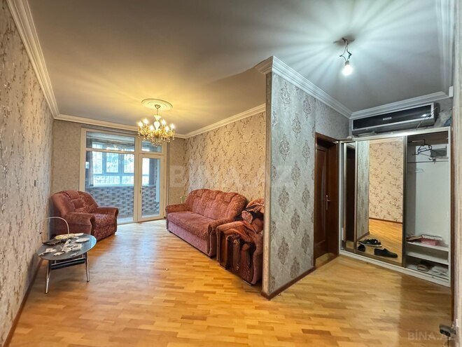 Satılır 4 otaqlı köhnə tikili 100 m², Bakıxanov q., photo 4 from 19