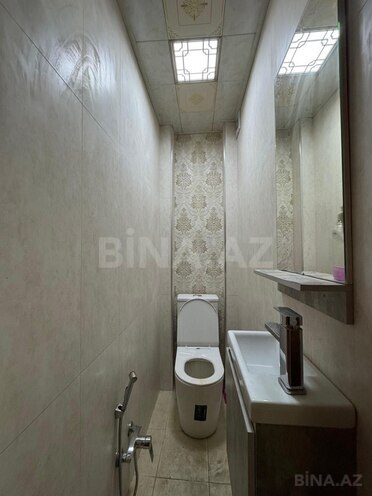 Satılır 4 otaqlı köhnə tikili 100 m², Bakıxanov q., photo 18 from 19