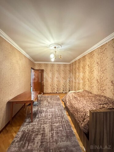 Satılır 4 otaqlı köhnə tikili 100 m², Bakıxanov q., photo 8 from 19