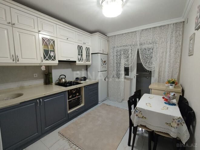 Продаётся 3-комн. вторичка 65 м², Бинагадинский р., photo 7 from 20