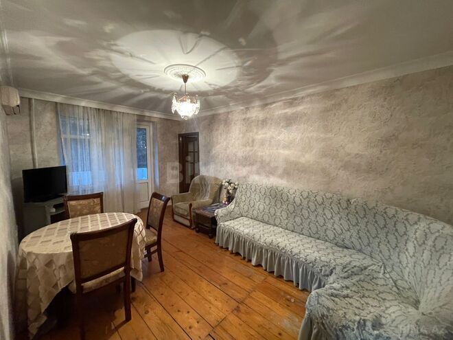 Сдаётся 2-комн. вторичка 55 м², м. Нефтчиляр, photo 3 from 11