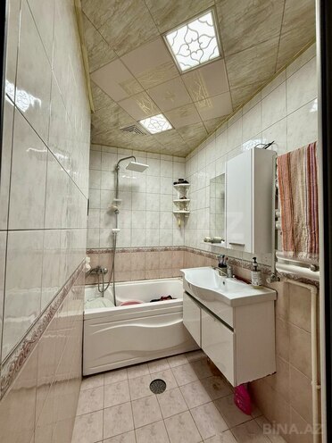 Продаётся 3-комн. вторичка 90 м², м. Иншаатчылар, photo 16 from 18