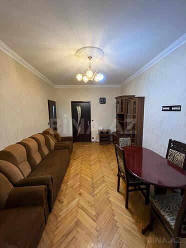 Satılır 2 otaqlı köhnə tikili 55 m², Memar Əcəmi m., photo 3 from 10