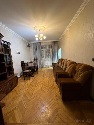 Satılır 2 otaqlı köhnə tikili 55 m², Memar Əcəmi m., photo 1 from 10