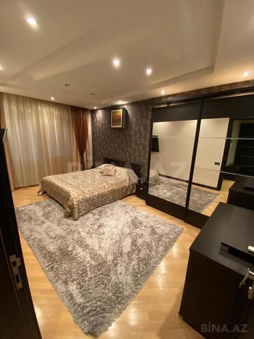 Продаётся 3-комн. вторичка 94 м², м. Насими, photo 3 from 11