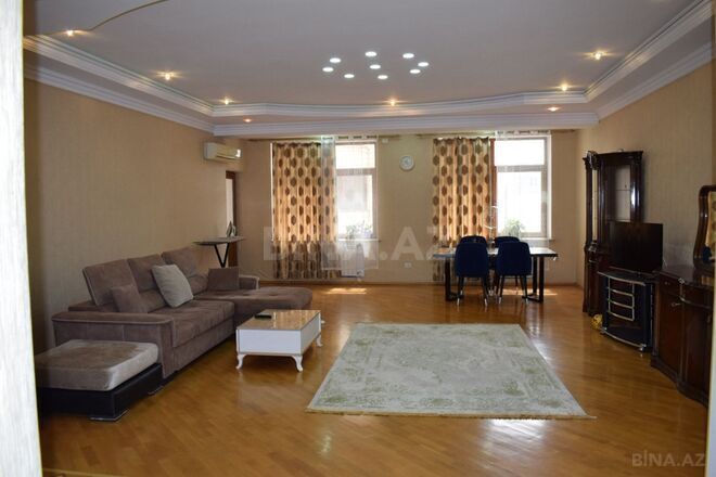 İcarəyə verilir 3 otaqlı yeni tikili 145 m², 28 May m., photo 1 from 17