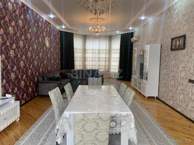 Продаётся 4-комн. дом/дача 240 м², photo 1 from 17