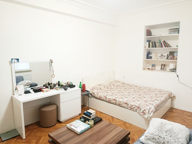 Продаётся 3-комн. вторичка 90 м², м. Нариман Нариманов, photo 9 from 14