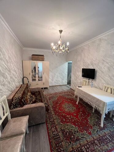 İcarəyə verilir 1 otaqlı köhnə tikili 45 m², Memar Əcəmi m., photo 1 from 7