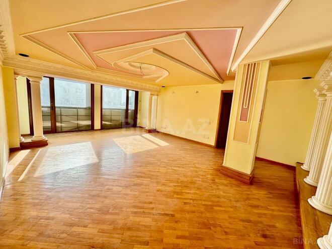 Продаётся 3-комн. вторичка 137 м², м. 28 мая, photo 8 from 25