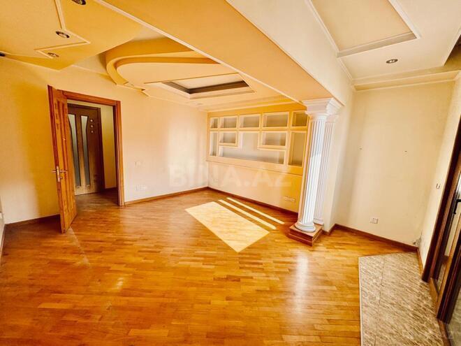 Продаётся 3-комн. вторичка 137 м², м. 28 мая, photo 11 from 25