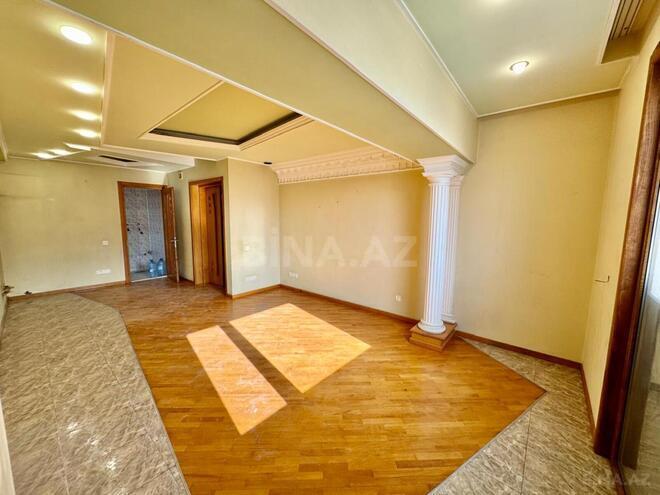 Продаётся 3-комн. вторичка 137 м², м. 28 мая, photo 12 from 25