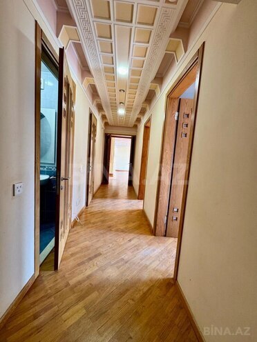 Продаётся 3-комн. вторичка 137 м², м. 28 мая, photo 13 from 25