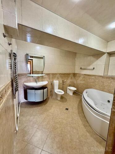 Продаётся 3-комн. вторичка 137 м², м. 28 мая, photo 21 from 25