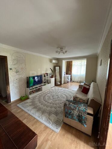 Satılır 2 otaqlı köhnə tikili 55 m², İnşaatçılar m., photo 3 from 12