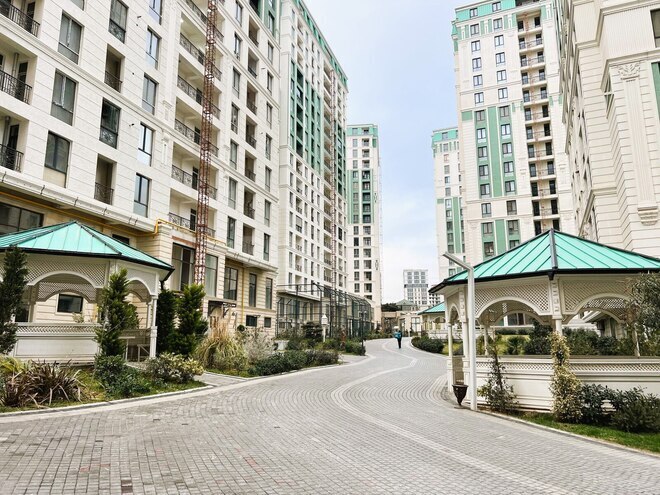 Продаётся 3-комн. новостройка 145 м², м. Гянджлик, photo 1 from 25