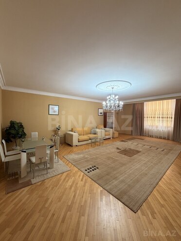 Сдаётся 3-комн. новостройка 148 м², м. Низами, photo 3 from 18