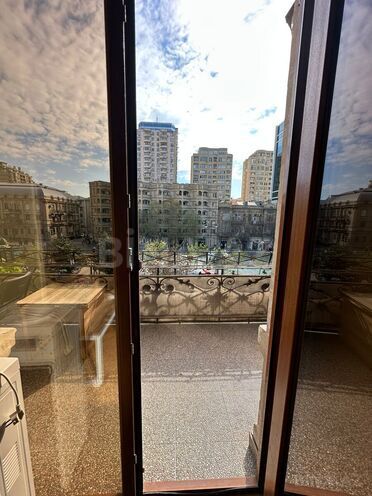 Сдаётся 3-комн. офис 130 м², м. Низами, photo 10 from 14