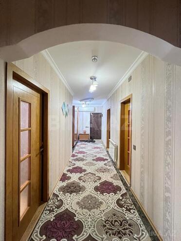 Satılır 5 otaqlı köhnə tikili 120 m², Yeni Günəşli q., photo 28 from 31