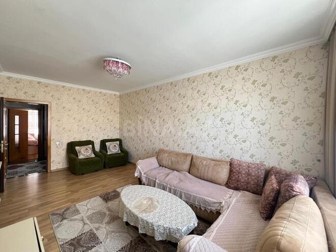 Satılır 5 otaqlı köhnə tikili 120 m², Yeni Günəşli q., photo 1 from 31