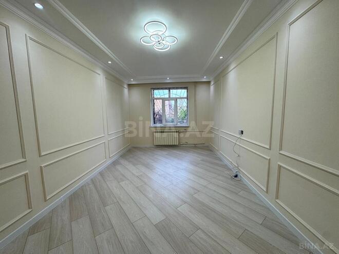 Satılır 4 otaqlı köhnə tikili 105 m², Xalqlar Dostluğu m., photo 1 from 15