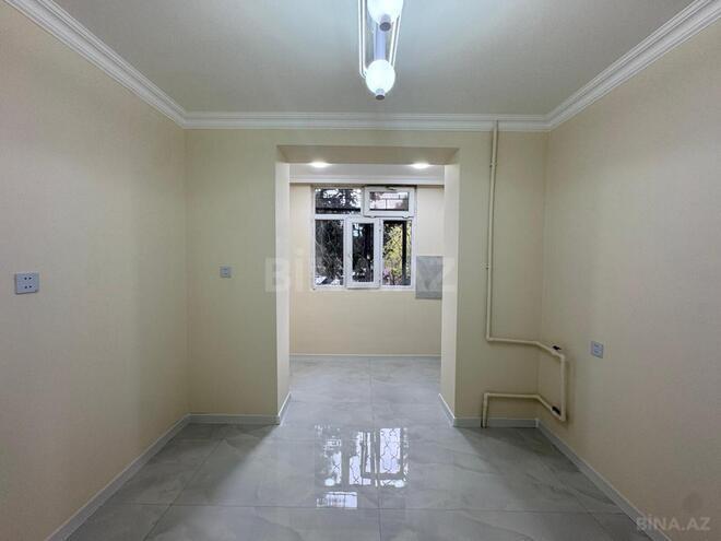 Satılır 4 otaqlı köhnə tikili 105 m², Xalqlar Dostluğu m., photo 11 from 15