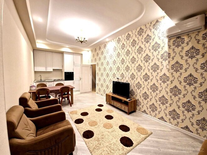 Сдаётся 2-комн. новостройка 72 м², м. Элмляр Академиясы, photo 4 from 14