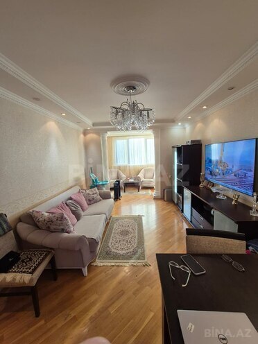 Продаётся 3-комн. вторичка 80 м², Ясамальский р., photo 4 from 15