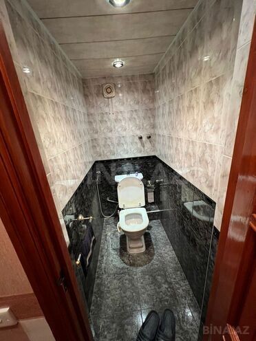 Сдаётся 3-комн. вторичка 100 м², м. Кара Караев, photo 12 from 18
