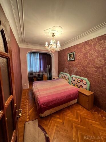 Сдаётся 3-комн. вторичка 100 м², м. Кара Караев, photo 7 from 18