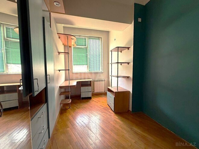 Продаётся 5-комн. вторичка 160 м², м. Низами, photo 15 from 22