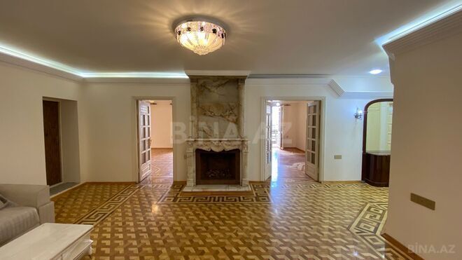 Satılır 4 otaqlı köhnə tikili 150 m², 28 May m., photo 7 from 26
