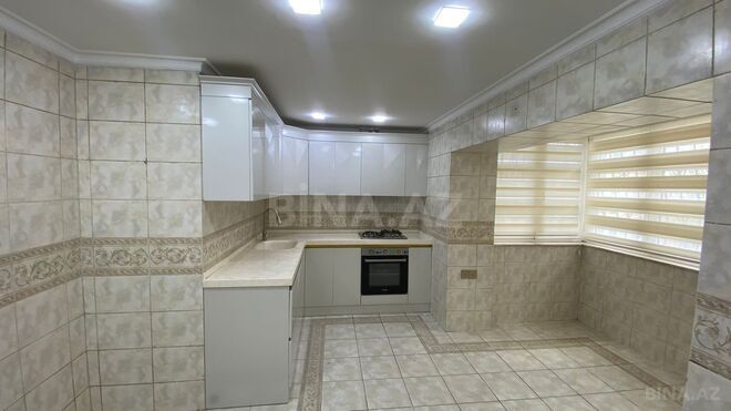 Satılır 4 otaqlı köhnə tikili 150 m², 28 May m., photo 21 from 26